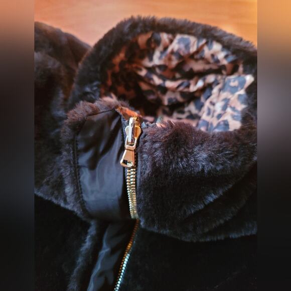 NEW Leopard Reversible Jacket, Size Small Faux Fur Jacket Black - Picture 8 of 9